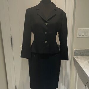 Elegant Black Skirt Set